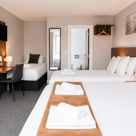 Coach House - 5 3*