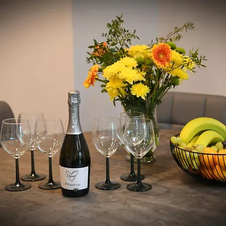 Coach House - 5 Carrick on Shannon